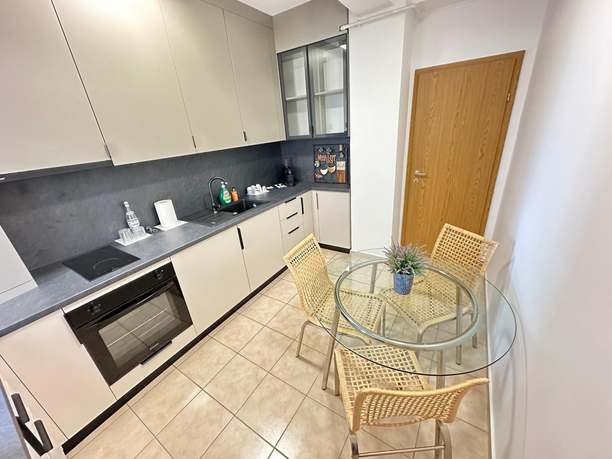 Centru Unirii Luxury Vip Palmier Apartament 2 Camere Cu Terasa Exterioara Amenajata ! Parcare Subterana Privata Climatizata Si Supravegheata Video Dar Doar Cu Rezervare In Limita Locurilor Disponibile !Proprietate In Regim Hoteliep - Nu Are Bucatarie Bucureşti Eksteriør bilde